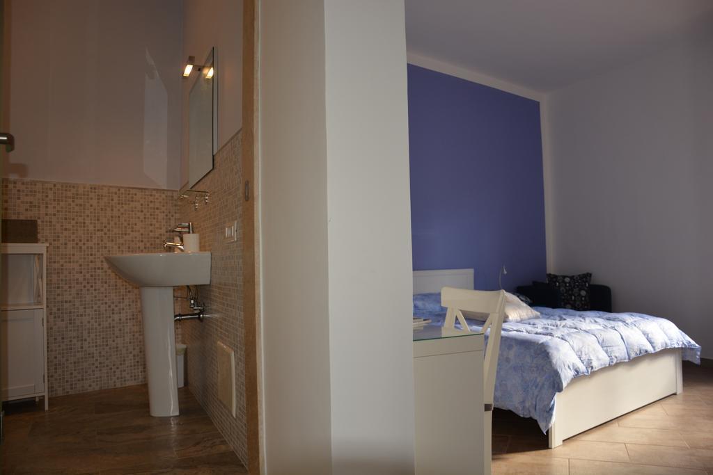 チェッリーノ・サン・マルコ Colori Del Salento Bed & Breakfast エクステリア 写真